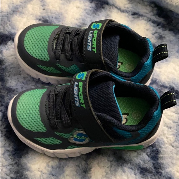 Skechers Other - Sketcher sport lights size 6 toddlers